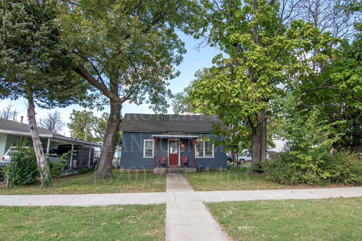 Primary Photo - 2-Bedroom 1- Bathroom Home