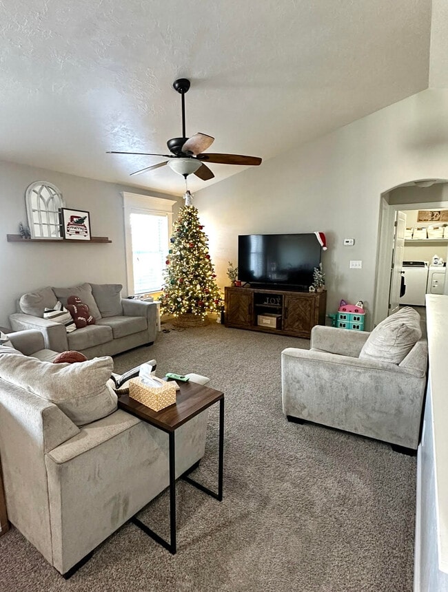 Building Photo - 3920 Flint Ave