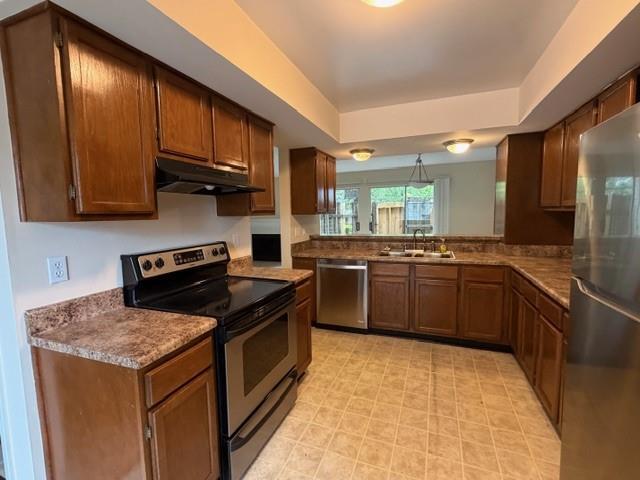 Foto del edificio - 6701 Dickens Ferry Rd