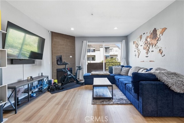 Building Photo - 640 W W 4th St