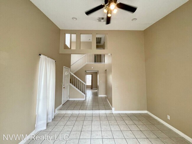 Foto del edificio - 4 br, 2.5 bath House - 2529 Cove Rd