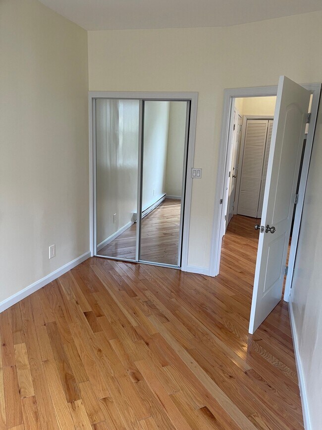 large primary with closet - 353 Gorge Rd