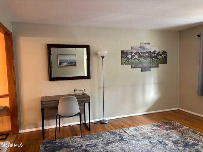 Foto del edificio - 52 Trottingham Rd