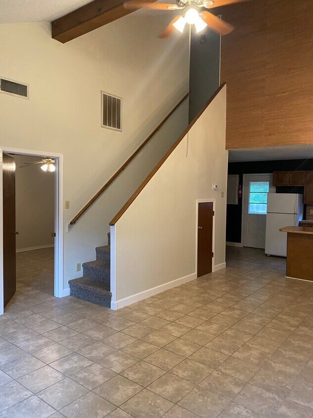 704 Rocky Bayou Dr Unit 704, Pineville, LA 71360 Apartments in