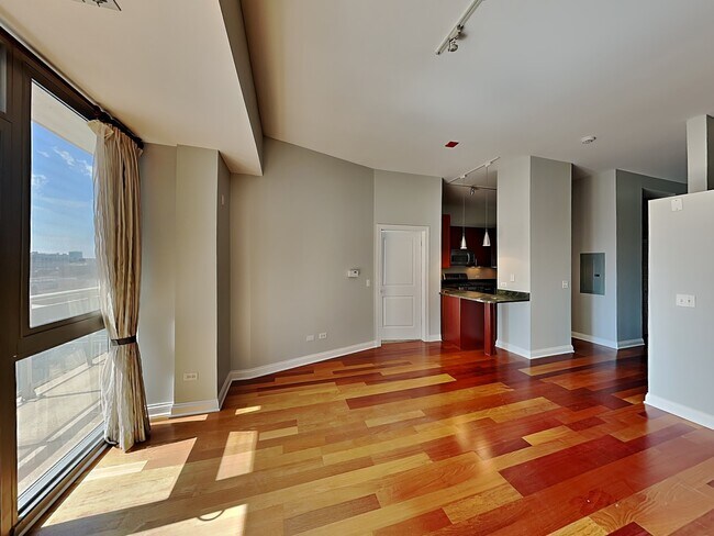 Foto del edificio - 230 W Division St