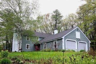 Building Photo - 466 Longley Rd