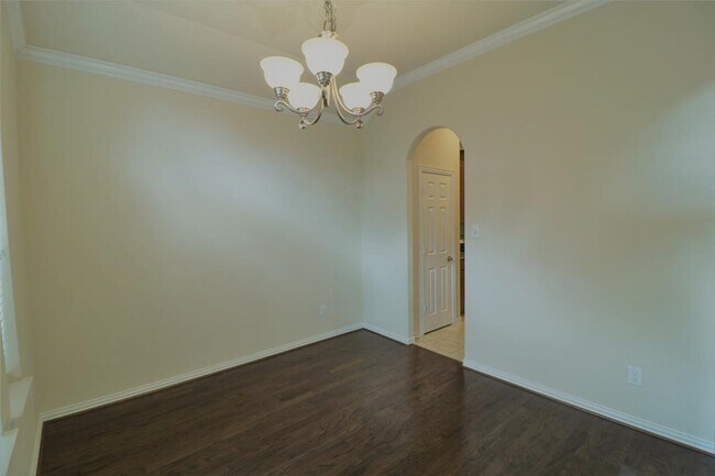 Foto del edificio - 1922 Pontius Dr