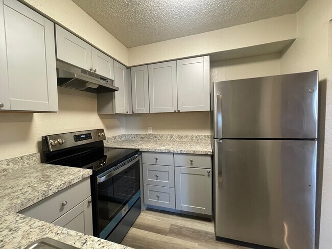 Foto del edificio - 2162 E Arkansas Ln