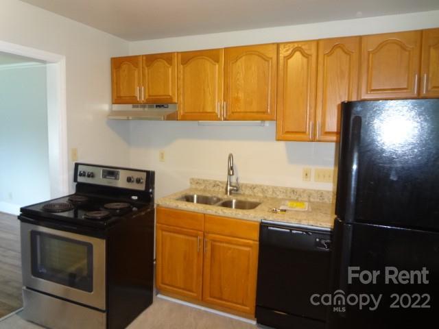 Building Photo - 401 E Tremont Ave