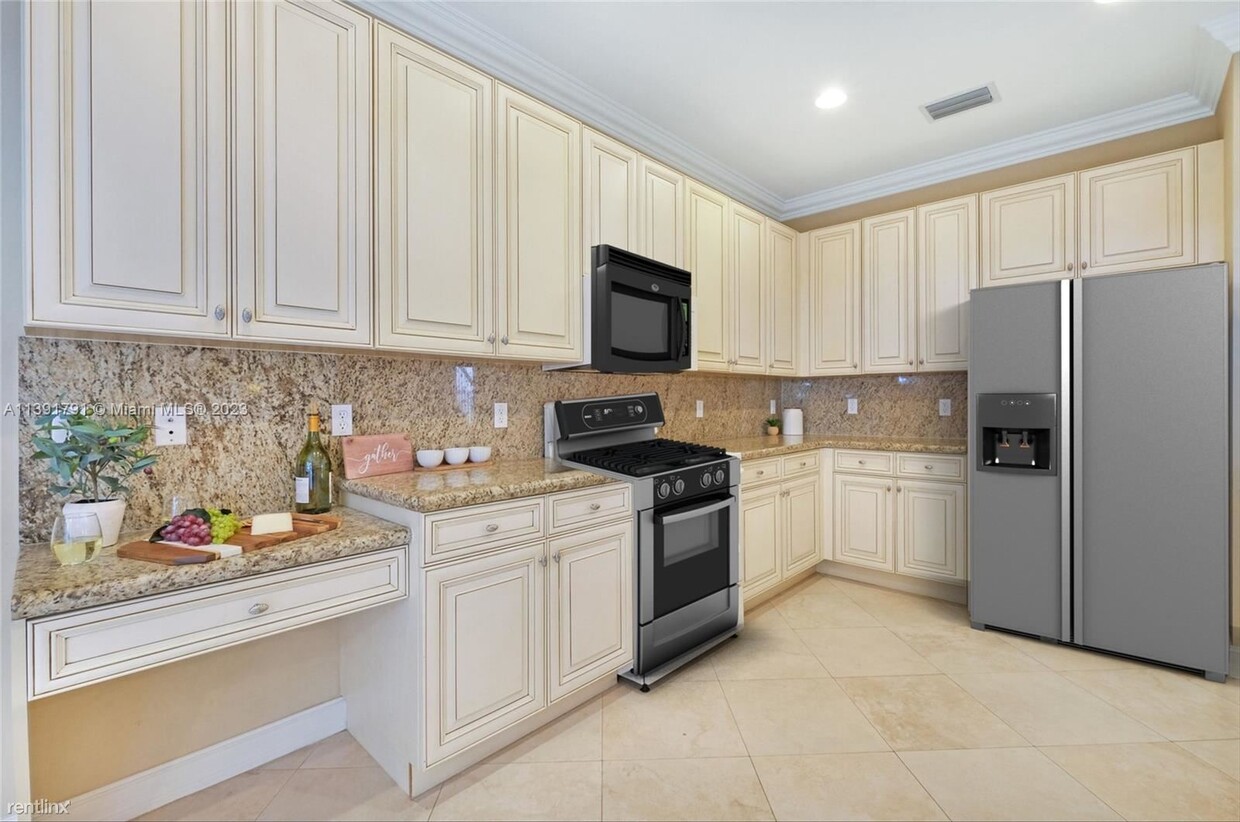 Primary Photo - 5 br, 3 bath House - 11597 Rock Lake Ter