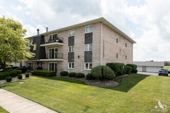 Building Photo - 7405 Tiffany Dr