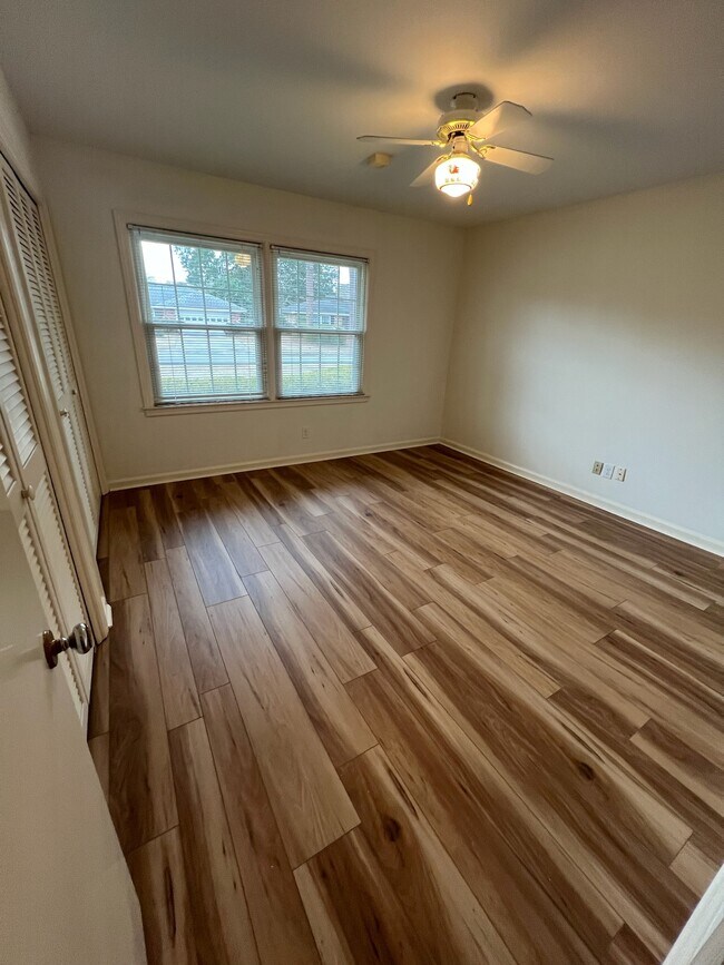 Bedroom 3 - 6 Kent Ct