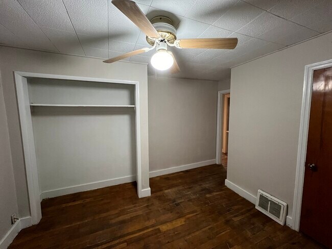 Bedroom - 3623 Horn Ave