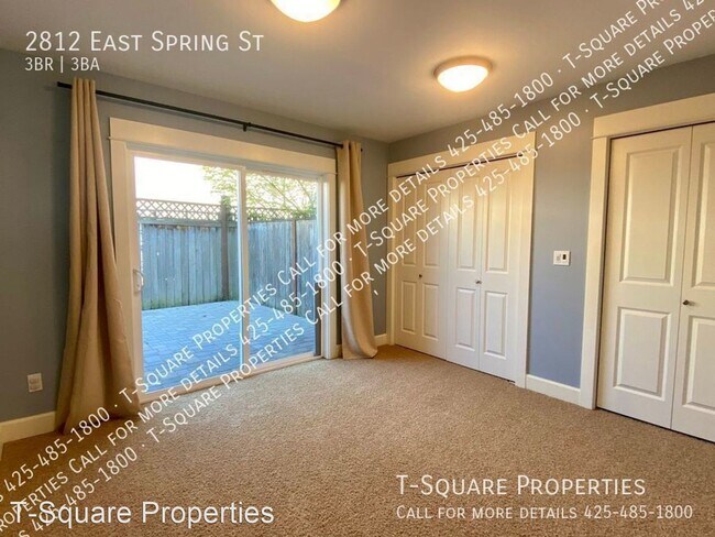 Building Photo - 3 br, 2.5 bath House - 2812 East Spring St