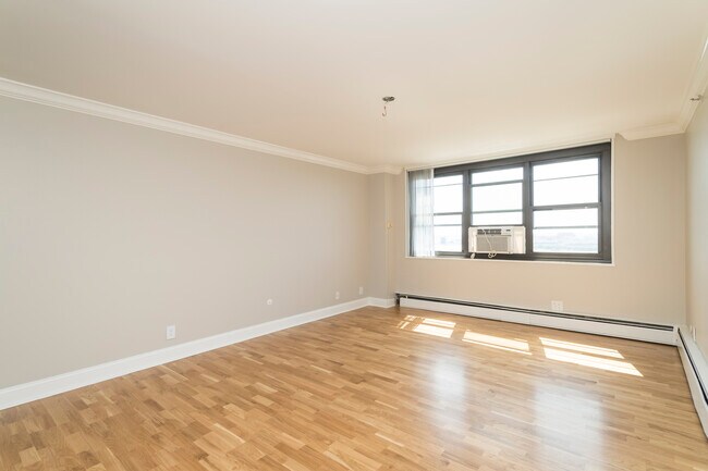 Foto del edificio - 1410 Columbia Rd