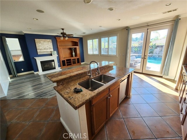 Building Photo - 10886 Cameron Ct
