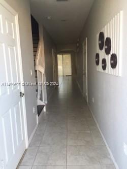 Building Photo - 242 Las Brisas Cir