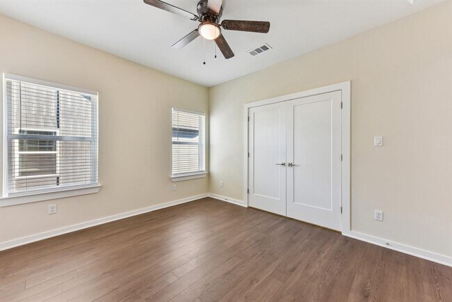 Foto del edificio - 17012 Marsh Wren Pass