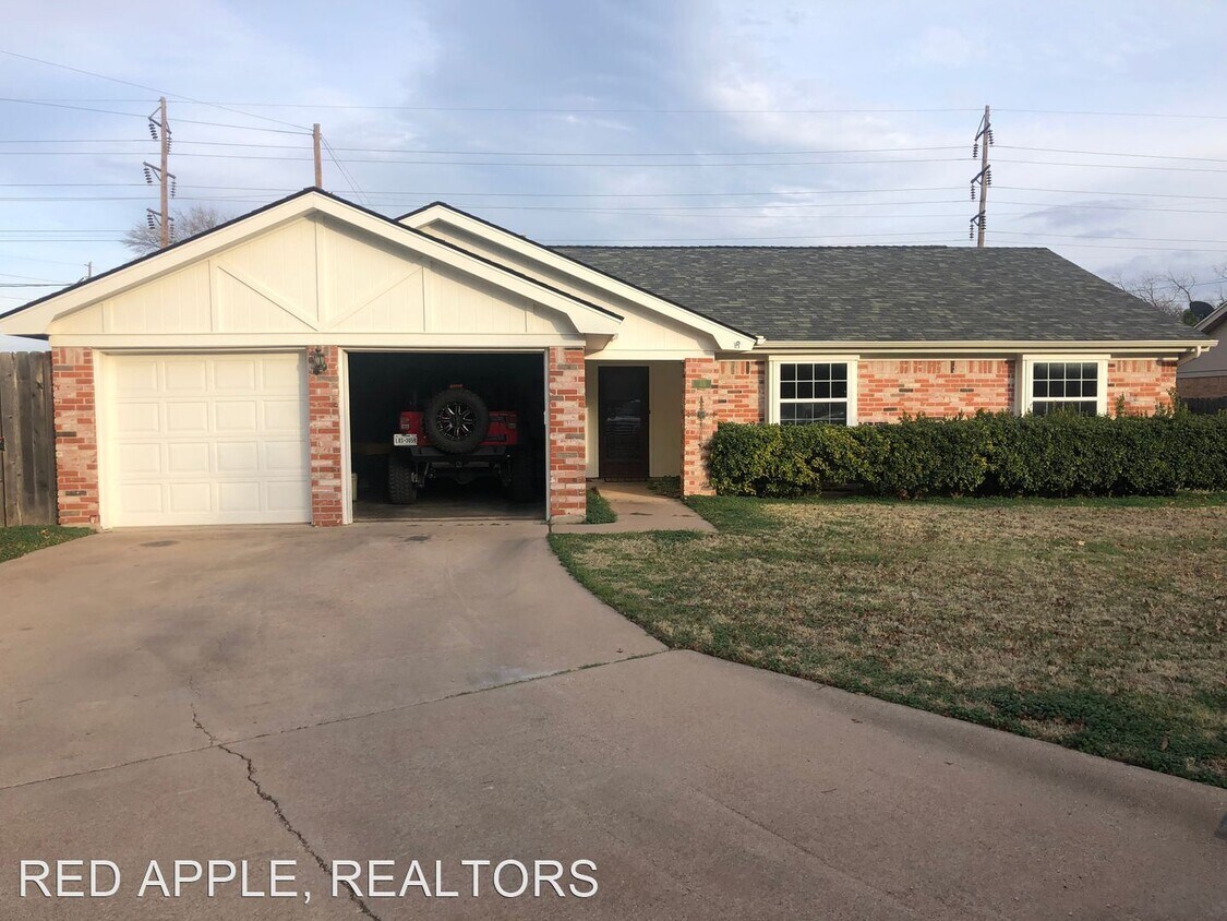 Primary Photo - 3 br, 2 bath House - 35 Shepherd Cove