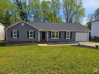 Building Photo - 122 Canebrake Dr