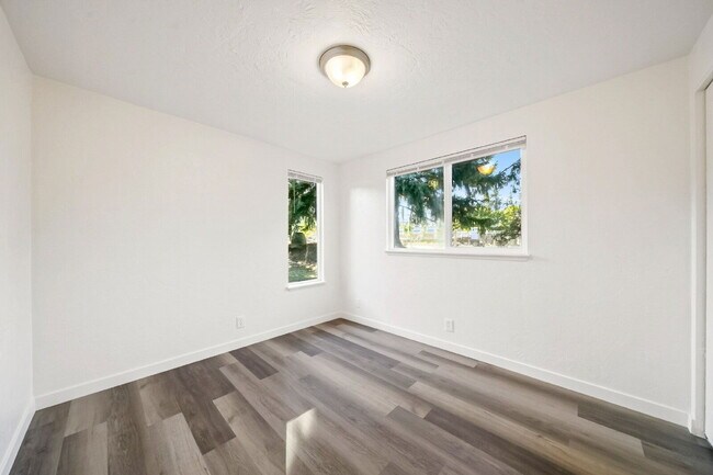 Building Photo - 5495 A St