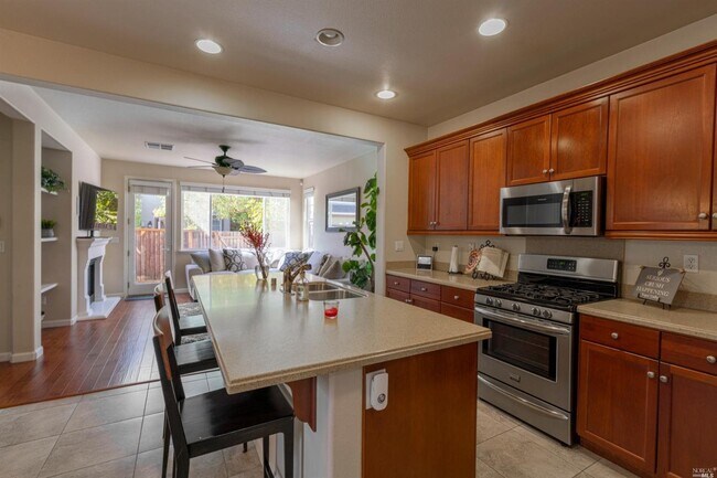 Foto del edificio - 2193 Linwood Ave