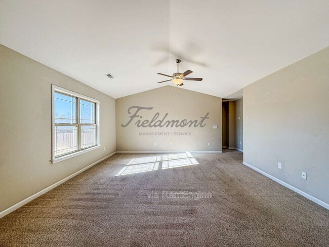 Photo - 116 Veranda Cir House