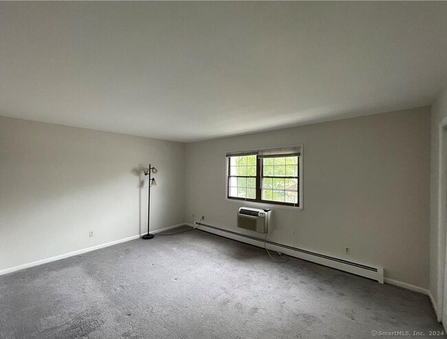 Building Photo - 47 Enid St