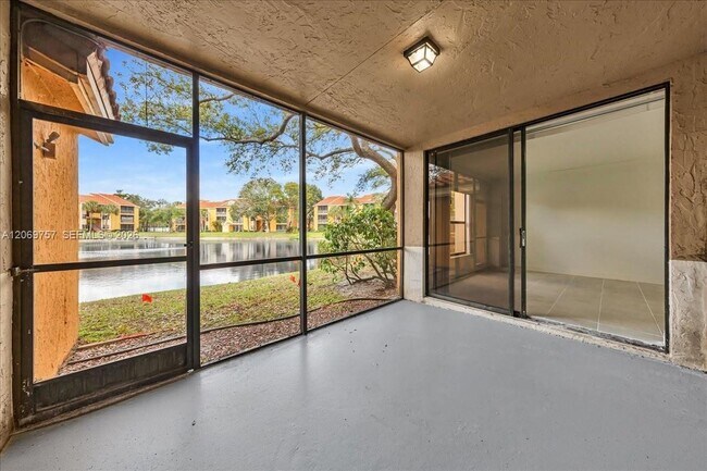 Building Photo - 3814 Coral Tree Cir