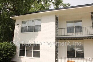Building Photo - 4009 Old Shell Rd