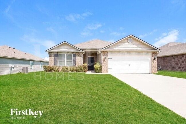 Building Photo - 240 Hillcrest Dr