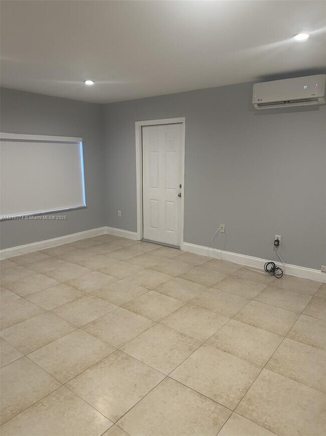 Foto del edificio - 13005 SW 116th Ct