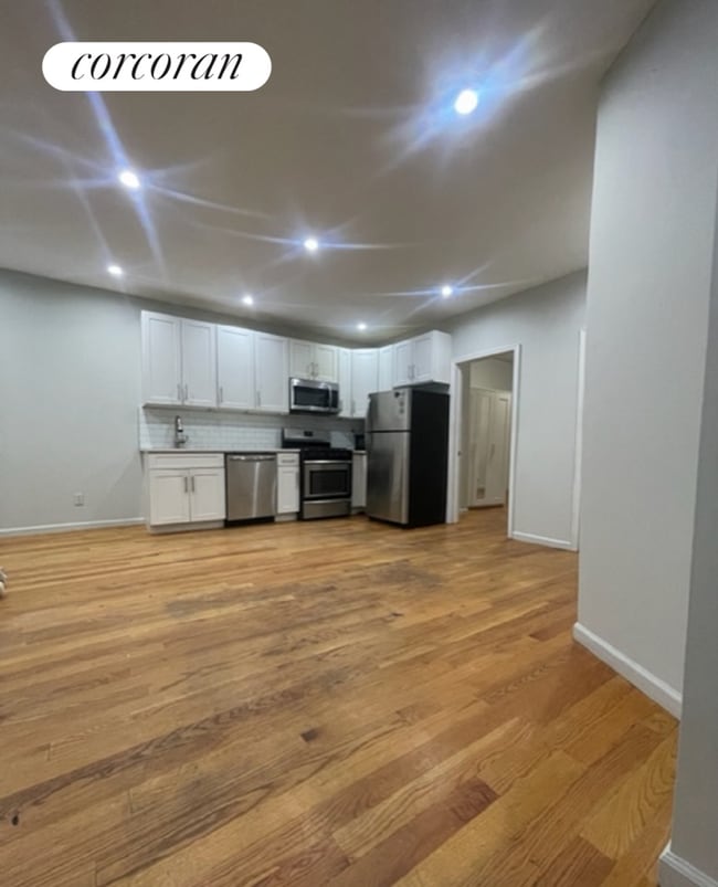 Foto del edificio - 406 Bradford St