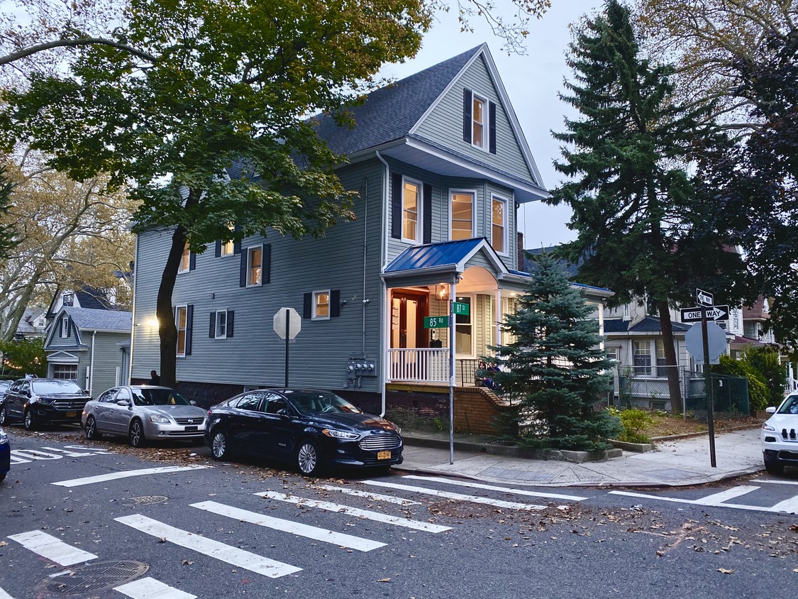 8501 87th St Unit 3, Queens, NY 11421 Apartment for Rent in Queens