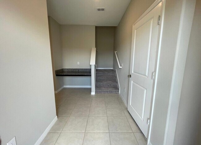 Foto del edificio - 14317 Easy Goer St