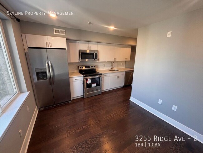 Foto del edificio - 3255 Ridge Ave