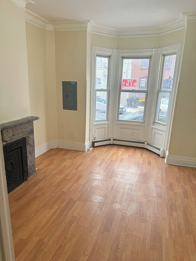 Foto del edificio - 123 Highland Ave