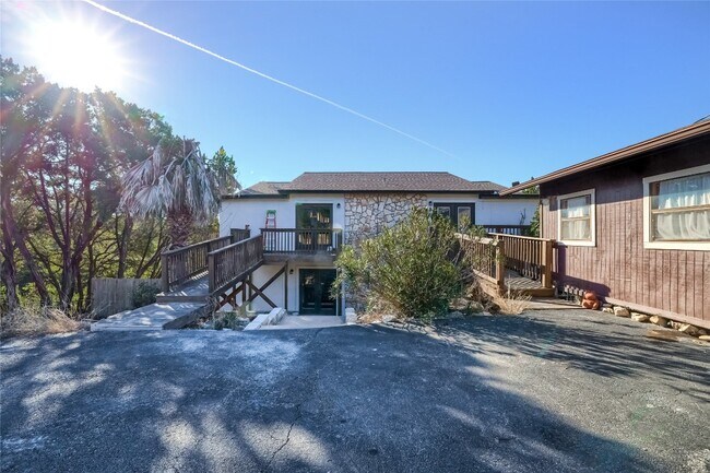 Building Photo - 5909 Lago Vista Way