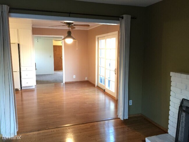 Building Photo - 3 br, 2 bath House - 1195 Buchanan Dr