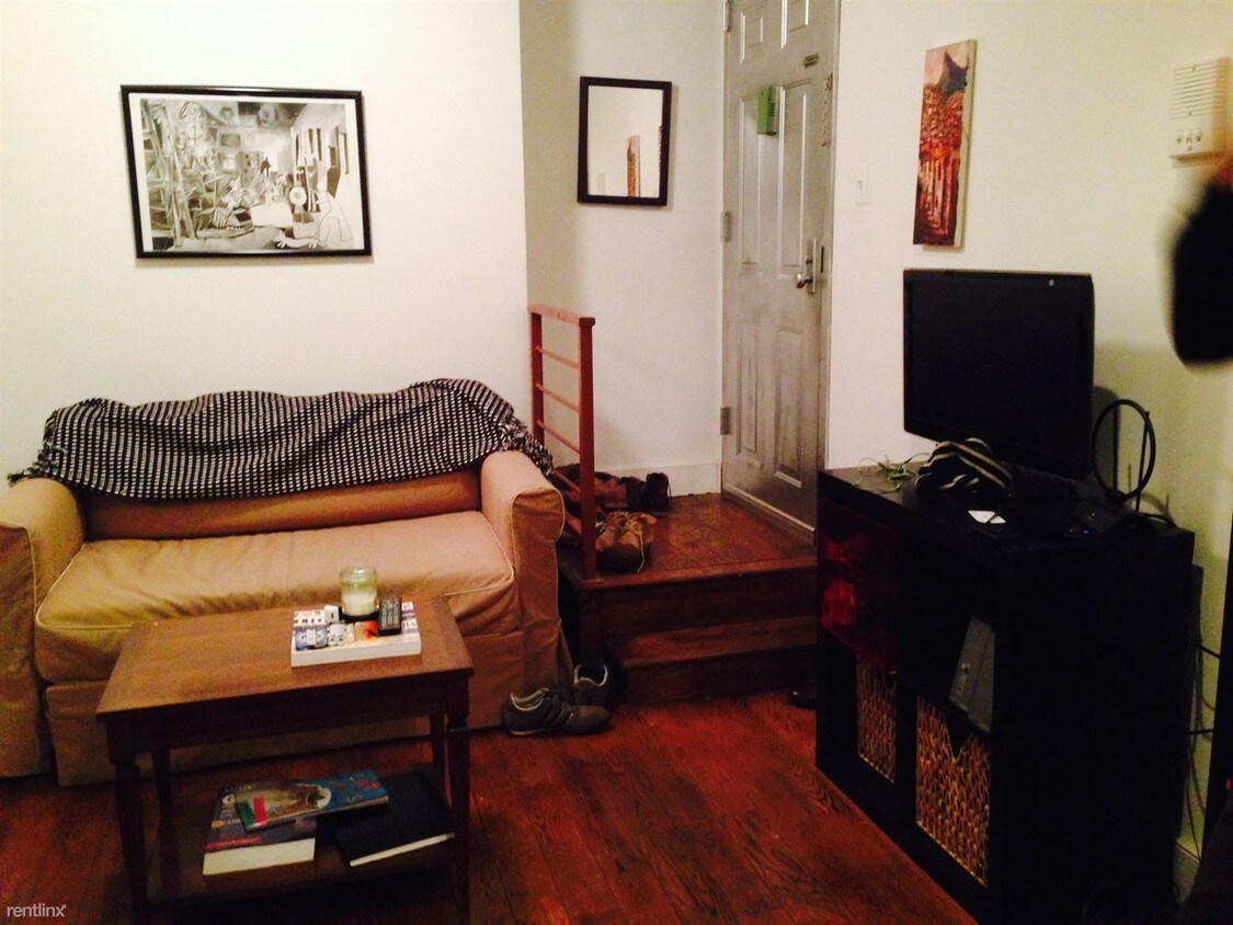 Foto del edificio - 751 Sterling Pl