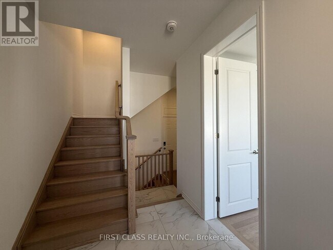 Building Photo - 373 Stony Hill Blvd