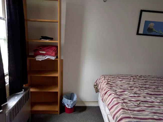 bedroom - 123 Wayne Street