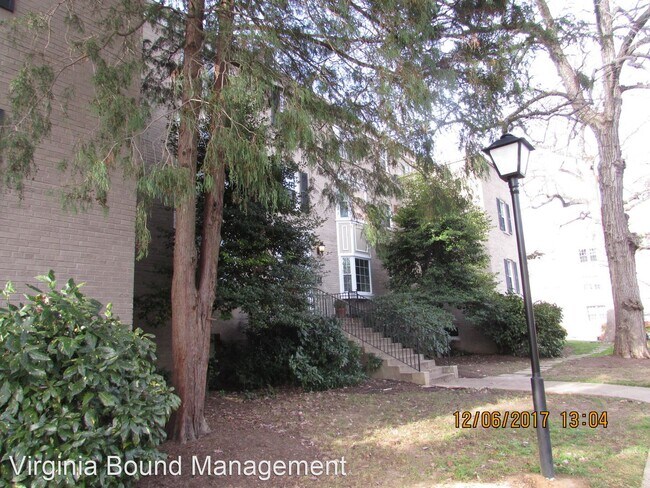 Foto del edificio - 1 br, 1 bath House - 808 S Arlington Mill ...