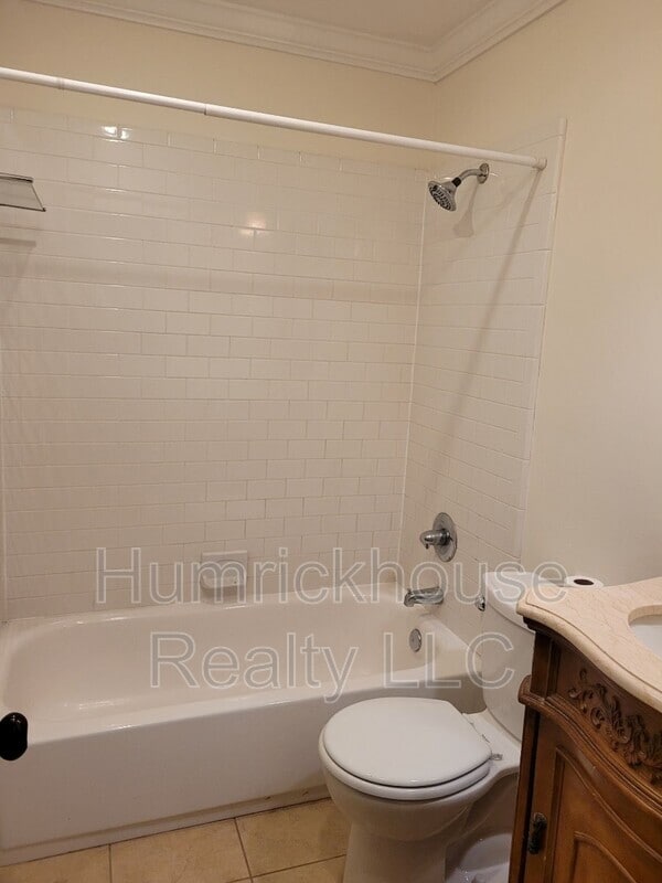 Building Photo - 3228 Barnhill Dr