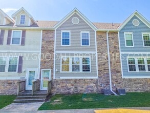 Building Photo - 15229 Alpine Dr