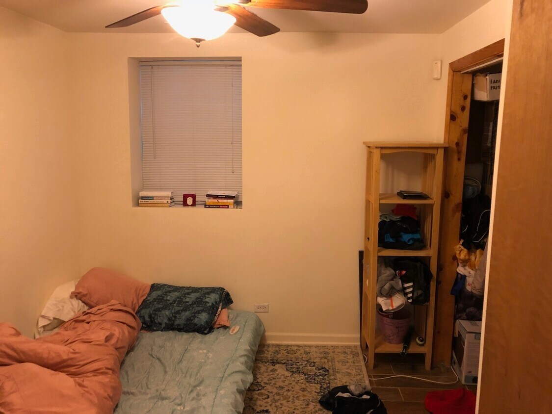 Foto del edificio - 1647 W Julian St
