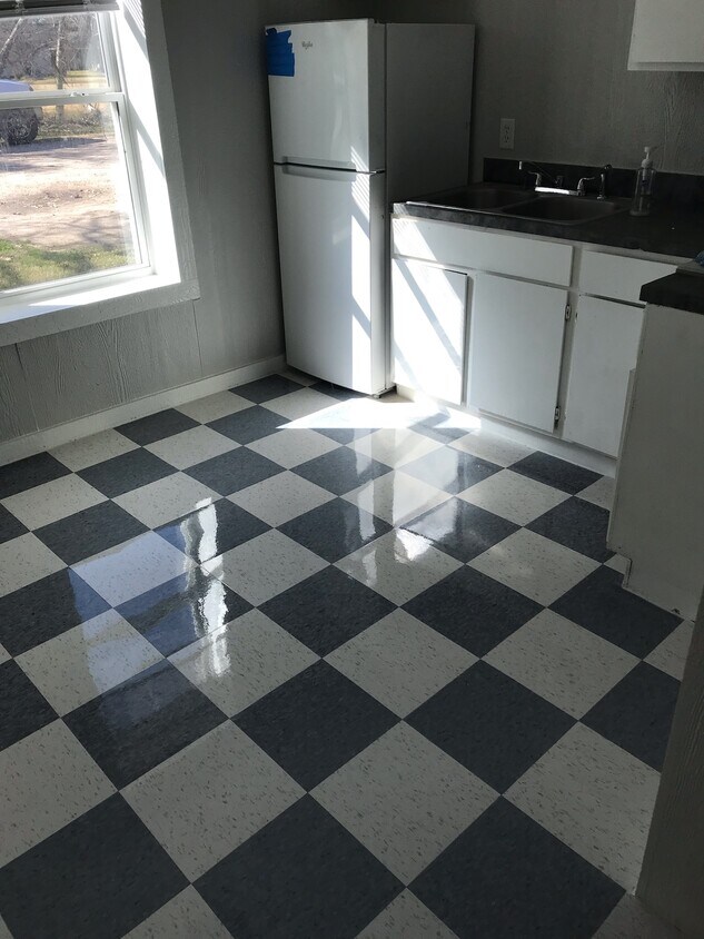 Foto principal - 210 Reinhardt St