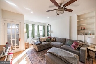 Building Photo - 2978 E Thompson St