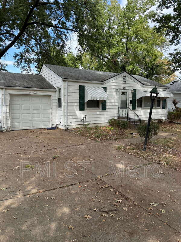 Building Photo - 1241 Avant Dr