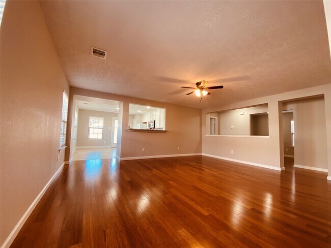 Foto del edificio - 29206 Legends Valley Dr